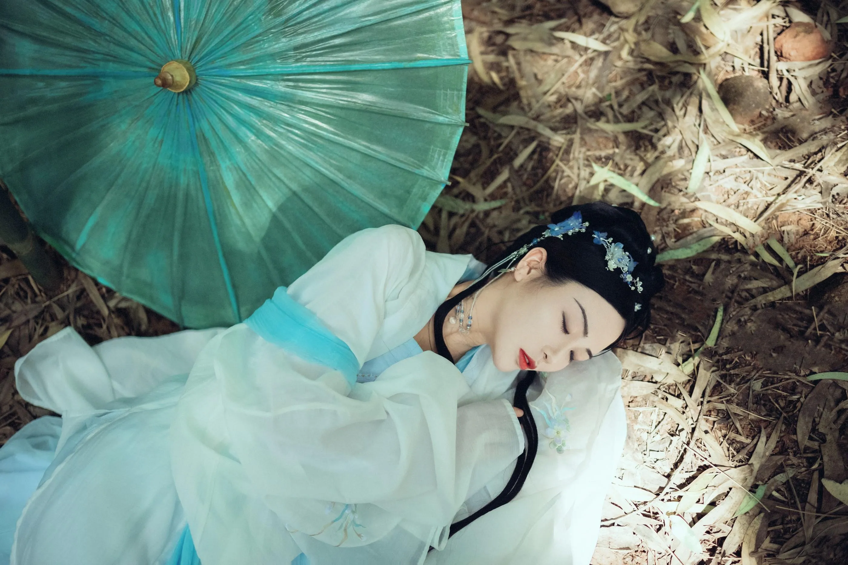 [YITUYU艺图语]2021.09.28 竹林深处 mendy [24P]插图4